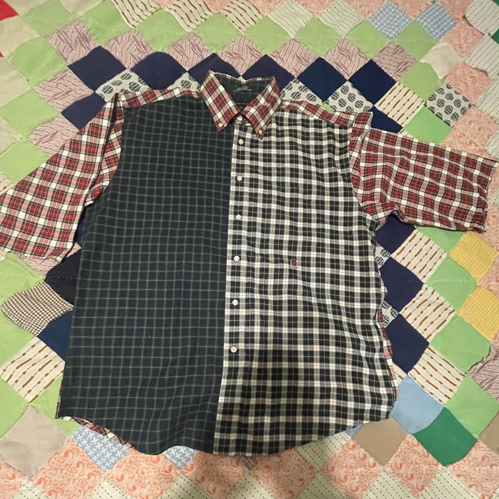 Tommy Hilfiger two tone plaid button down shirt men size Large